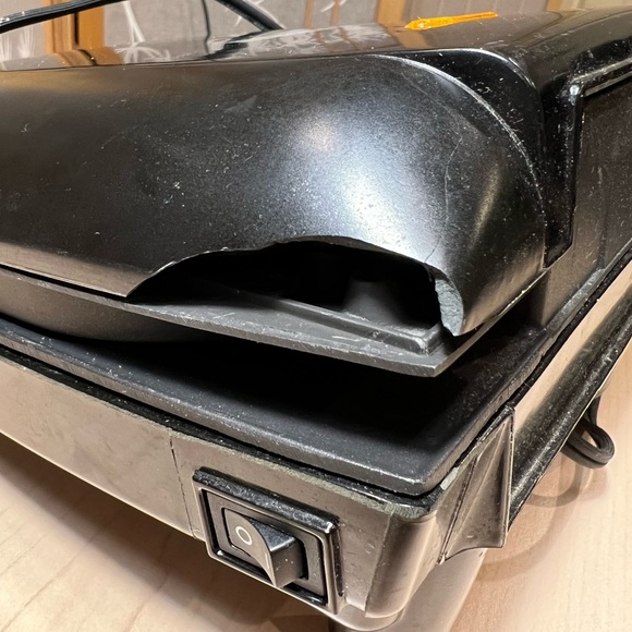 George Foreman 60 Inch Super Champ Electric Contact Grill, Black, Serves 4 - Picture 11 of 11